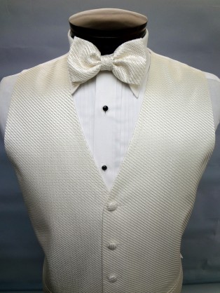 Ivory Venetian Vest by Cardi